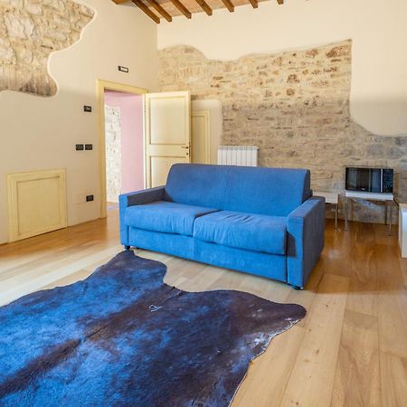 Numero 6 Todi Exterior photo